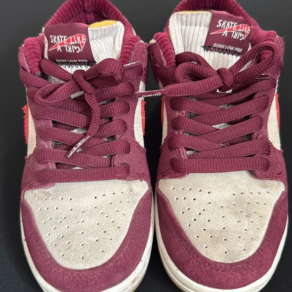 Nike SB Dunk Low ‘Skate Like A Girl’.